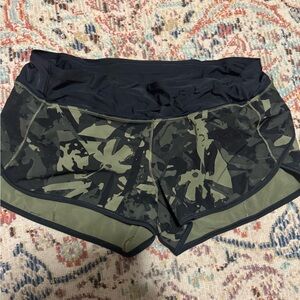Lululemon camo speed up shorts
